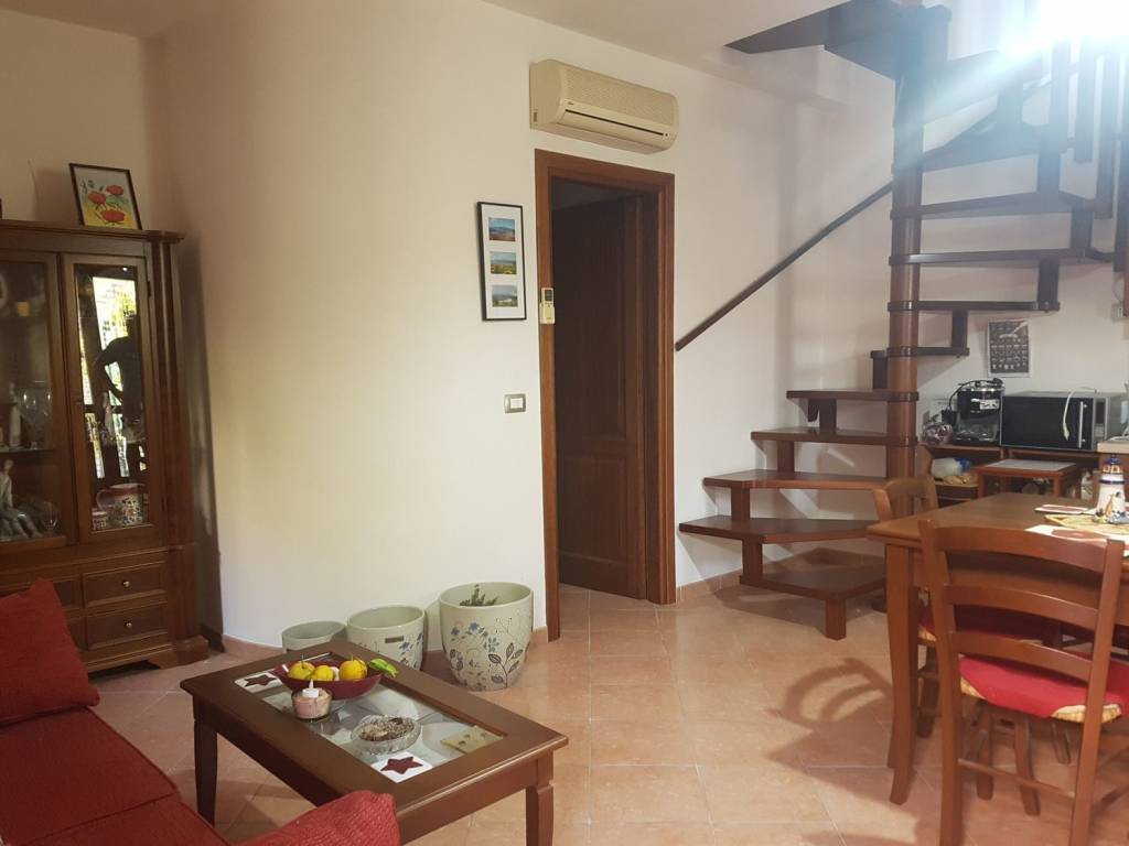 Villa a Magomadas in Via Cagliari - Foto 2