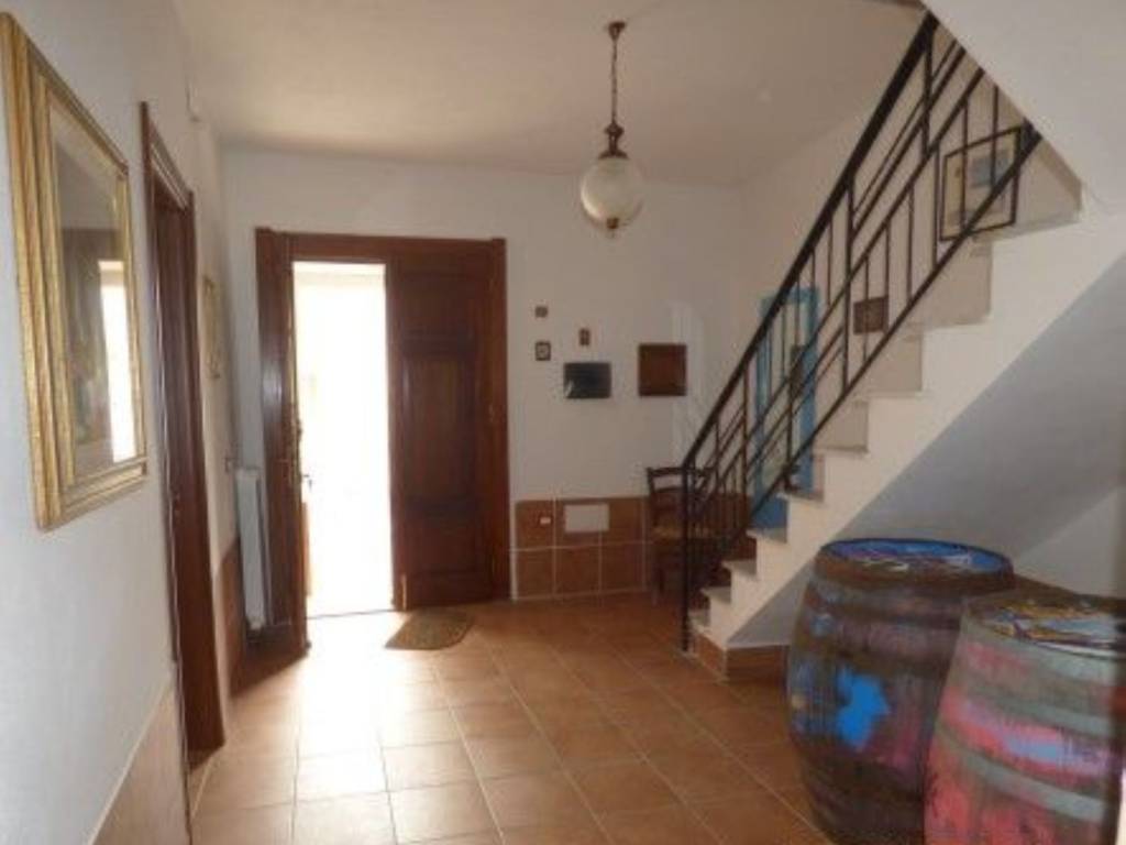 Villa a Flussio in Via Umbert I - Foto 3