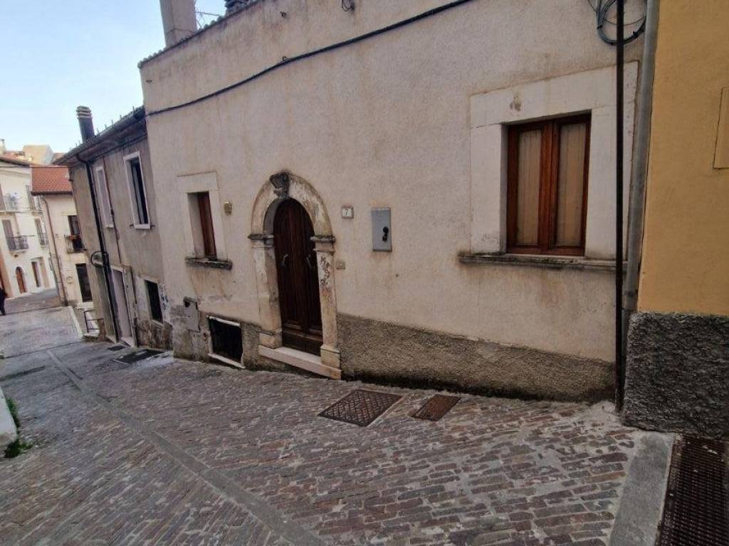 Casa indipendente a Rivisondoli in Piazza Giuseppe Garibaldi, 4 - Foto 2