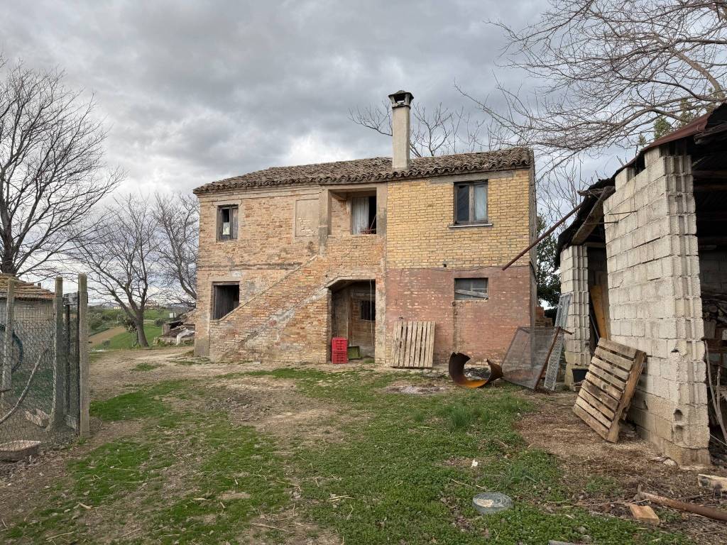 Rustico / casale a Recanati in Contrada Castelnuovo, 47 - Foto 3