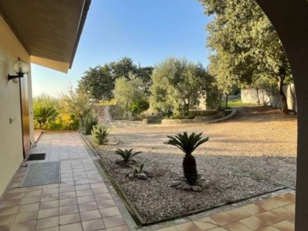 Villa a Scano di montiferro in Localita Saggioro s.n.c - Foto 2