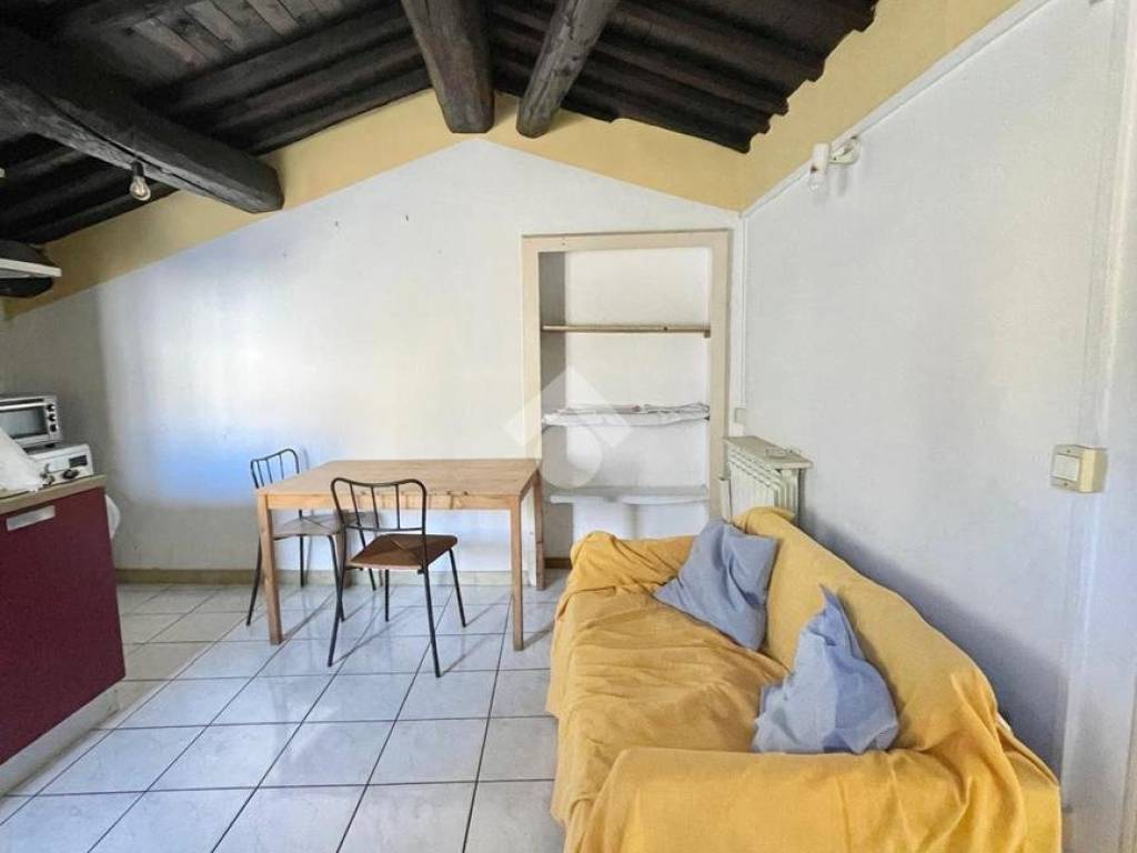 Appartamento a Perugia in Via Elce di Sotto, 19 - Foto 2