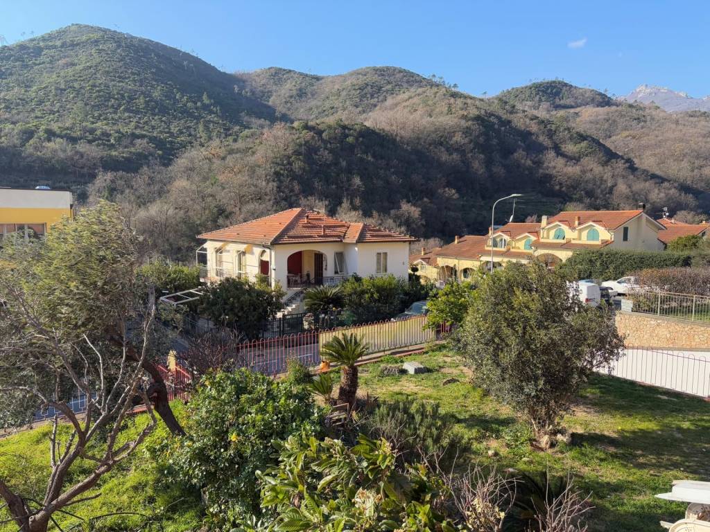 Appartamento a Tovo san giacomo in Via Giovan Battista Accame, 36 - Foto 3