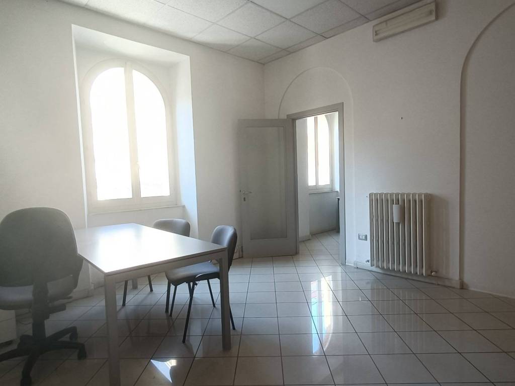 Appartamento a Macerata in Corso Camillo Benso di Cavour - Foto 3
