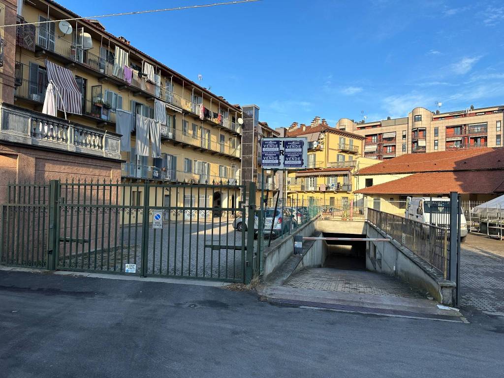 Box / garage a Saluzzo in Via Spielberg, 119 - Foto 2