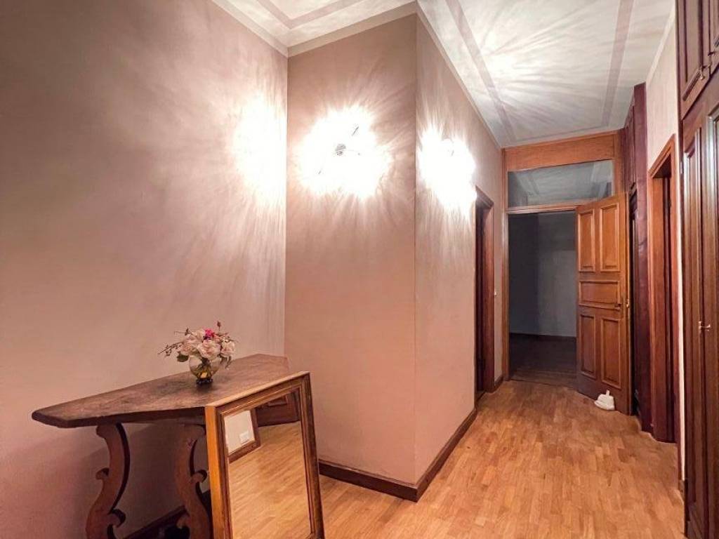 Appartamento a Arona in Corso della Repubblica, 90 - Foto 2