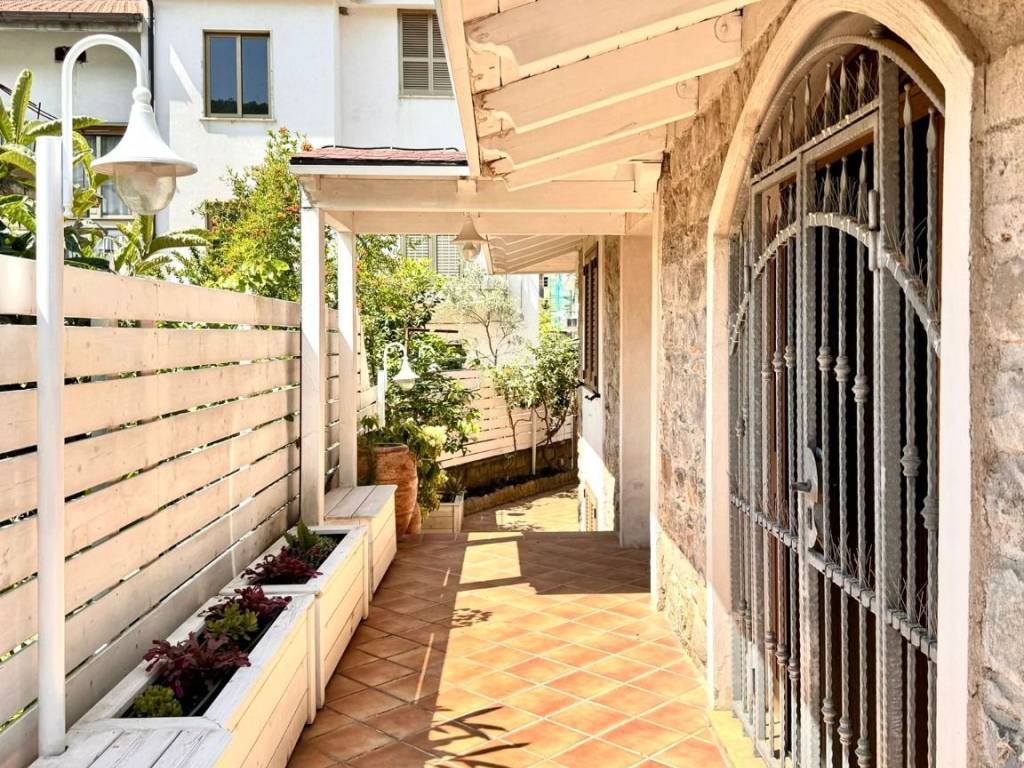 Villa a Ascea in Via Parmenide - Foto 3