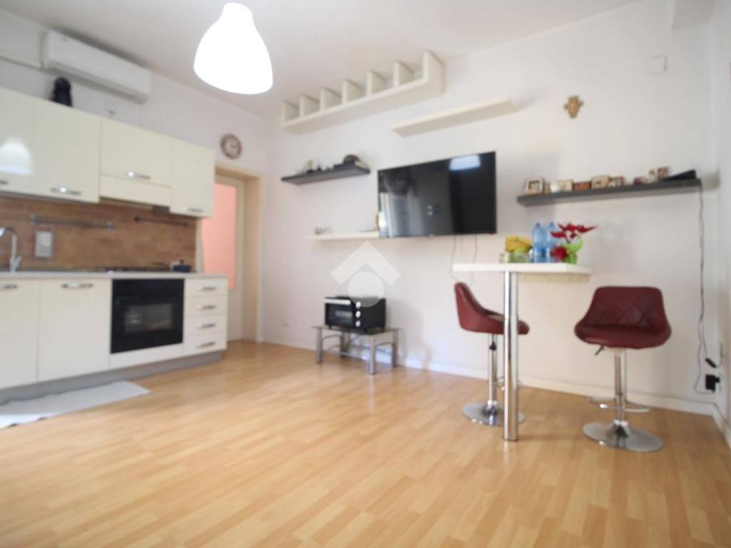 Appartamento a Reggio calabria in Via Magna Grecia - Foto 3