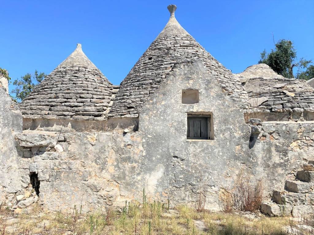 Appartamento a Ceglie messapica in C/da ZILAPAMPINI s.n.c - Foto 2