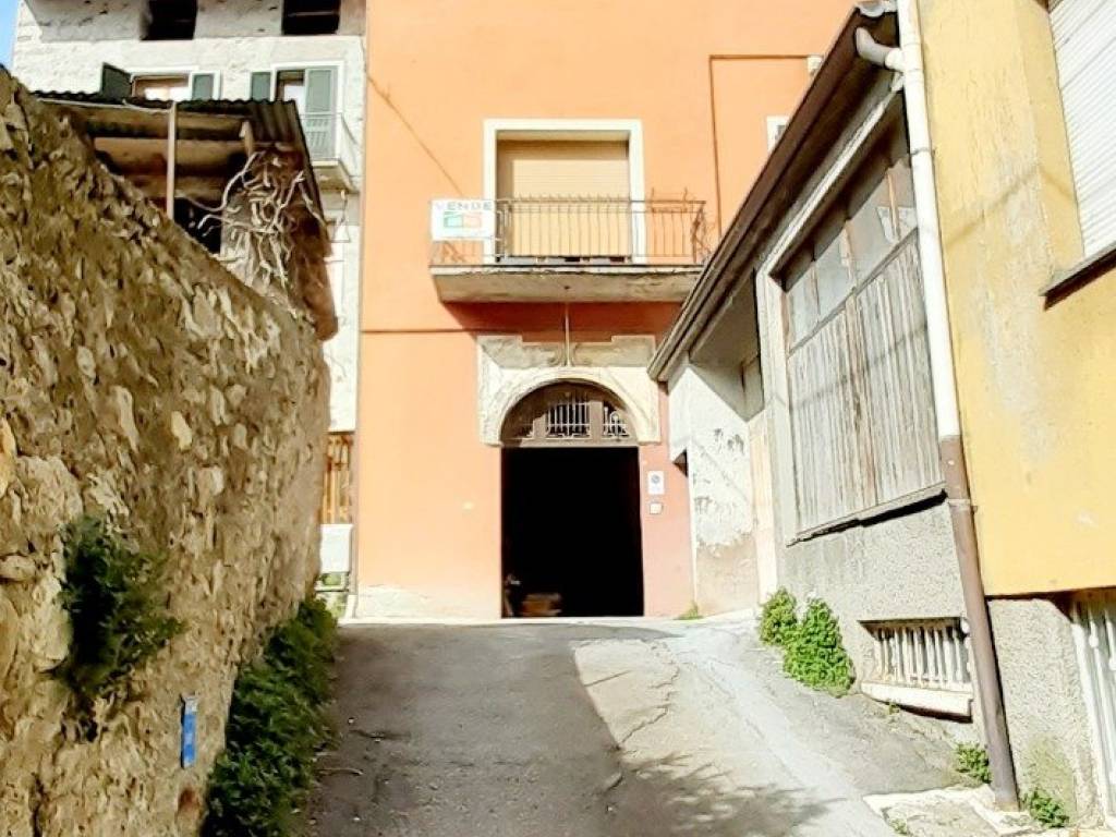 Appartamento a Berbenno di valtellina in Via Giuseppe Garibaldi, 60 - Foto 3