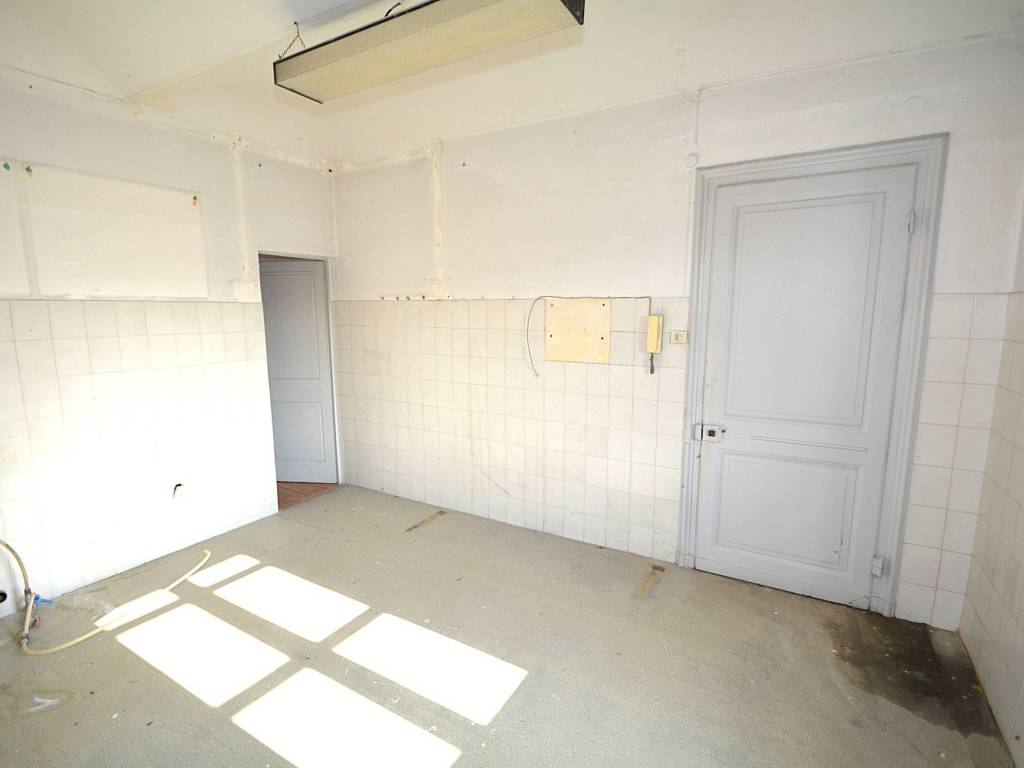 Appartamento a Castelnuovo don bosco in Piazza Dante, 2 - Foto 4
