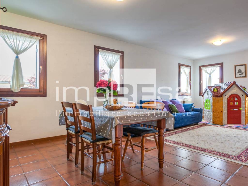 Casa indipendente a Spresiano in via xxiv maggio, 1 - Foto 3