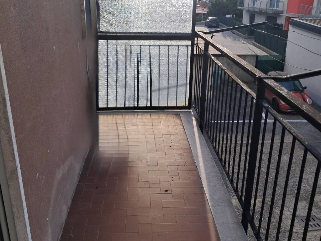 Appartamento a Besozzo in Via Roma - Foto 2