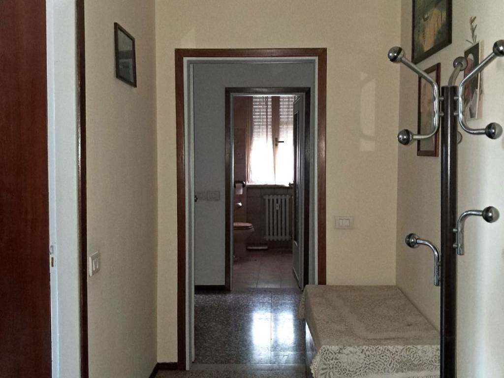 Appartamento a Besozzo in Via Roma - Foto 3
