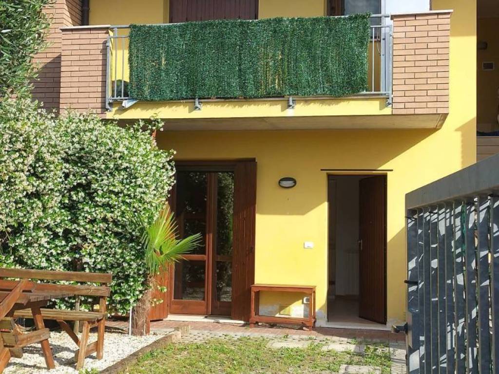 Villetta a schiera a San lorenzo isontino in Via Camillo Medeot, 5 - Foto 2