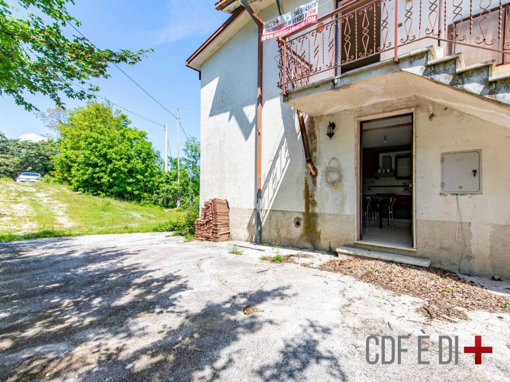 Villa a Longone sabino in Via Rieti - Foto 5