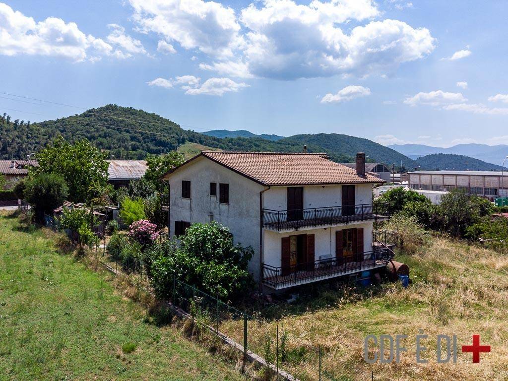 Appartamento a Cittaducale in Via dell'Industria, 38 - Foto 2