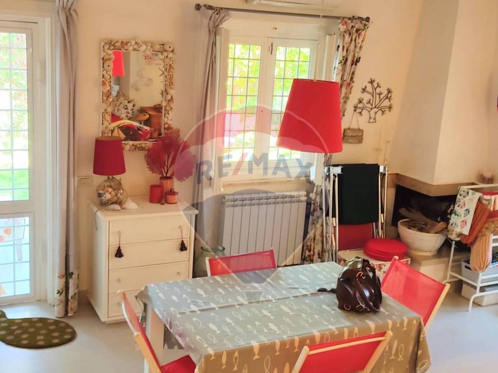 Villa a Sabaudia in Via del Pescheto, 17 - Foto 2