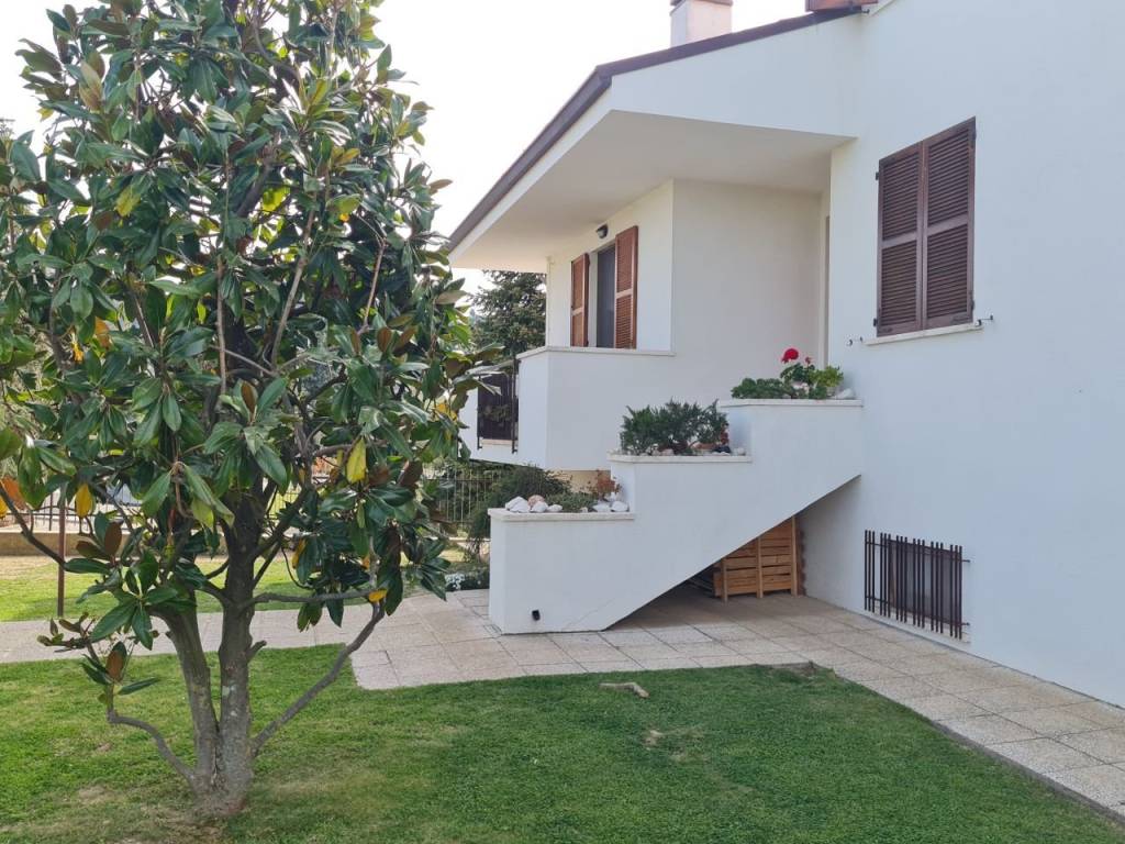 Villa a San paolo di jesi in Contrada Valle delle Lame - Foto 5