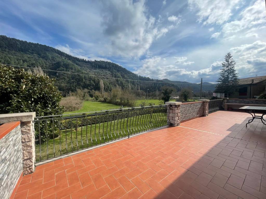 Villa a Montefranco in Strada Statale Valnerina, 4 - Foto 2