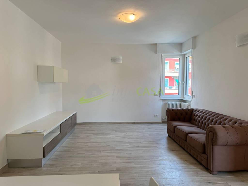 Appartamento a Rovereto in Via Fogolari - Foto 4