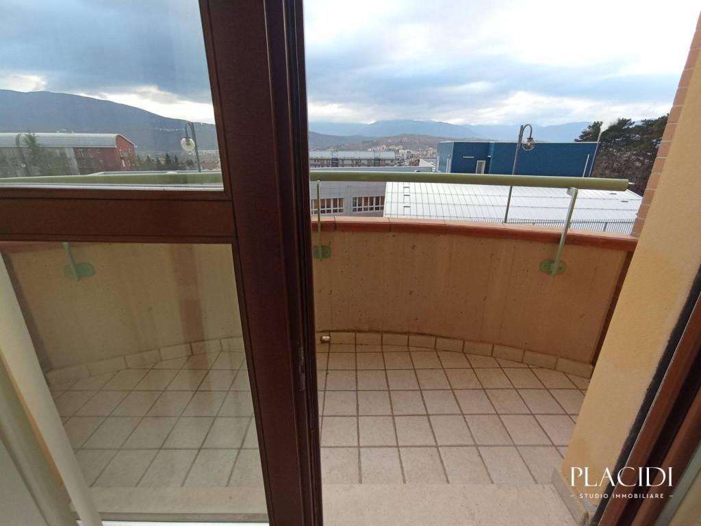 Appartamento a L'aquila in Via Goffredo Petrassi - Foto 5