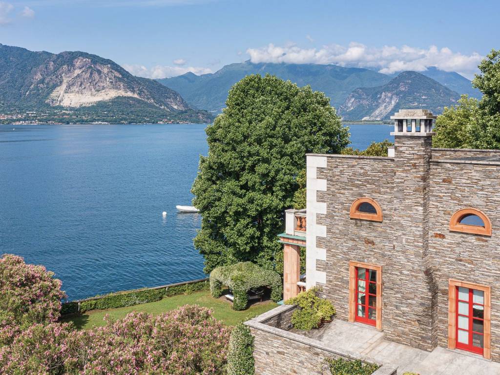 Villa a Verbania in Via Paolo Troubetzkoy - Foto 2