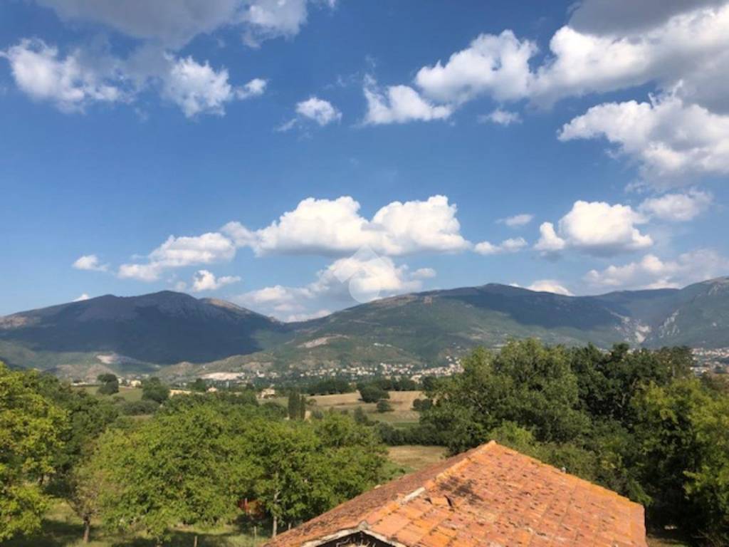 Casa indipendente a Gualdo tadino in Loc. Palazzetto - Foto 4