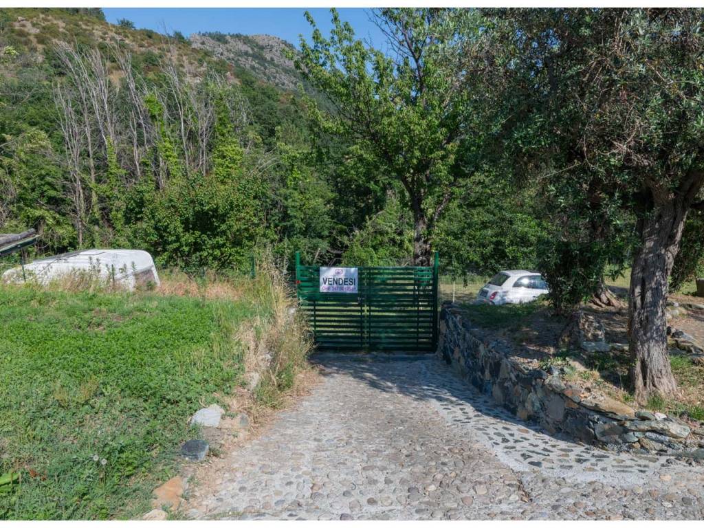 Terreno a Varazze in Via Ceresa - Foto 2