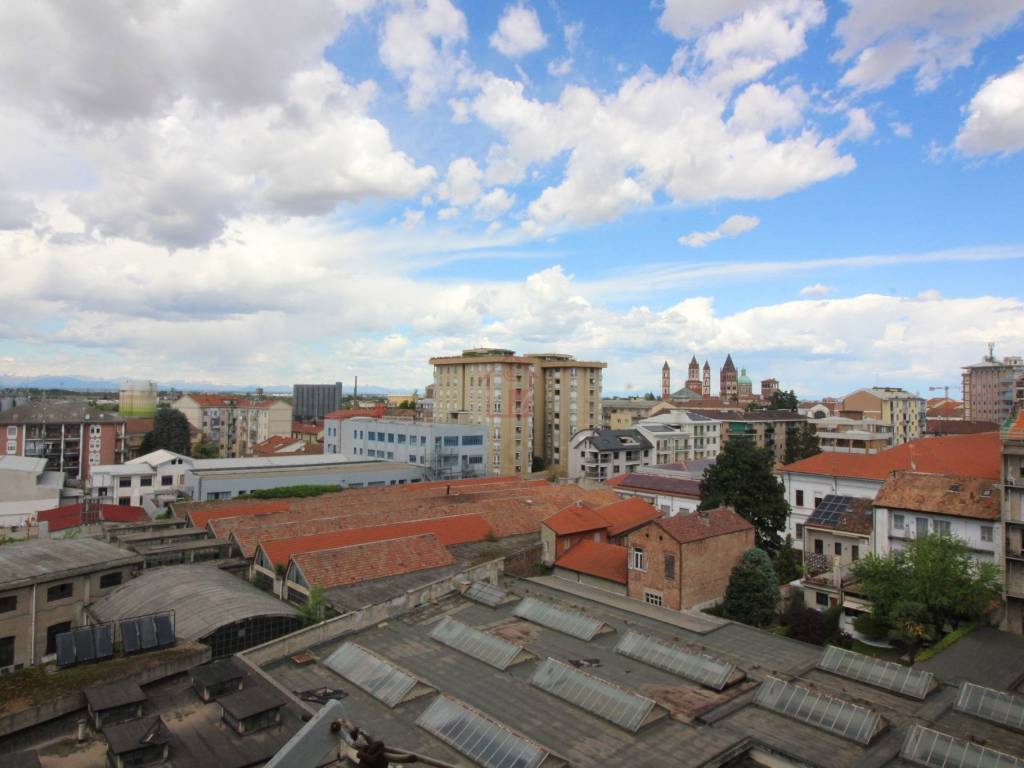 Attico / mansarda a Vercelli in Corso Fiume 22 Febbraio 1924, 48 - Foto 4