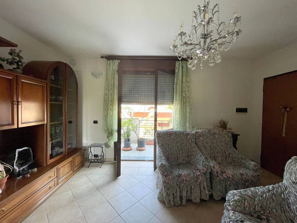 Appartamento a Carpi in Via Mario Pini - Foto 4