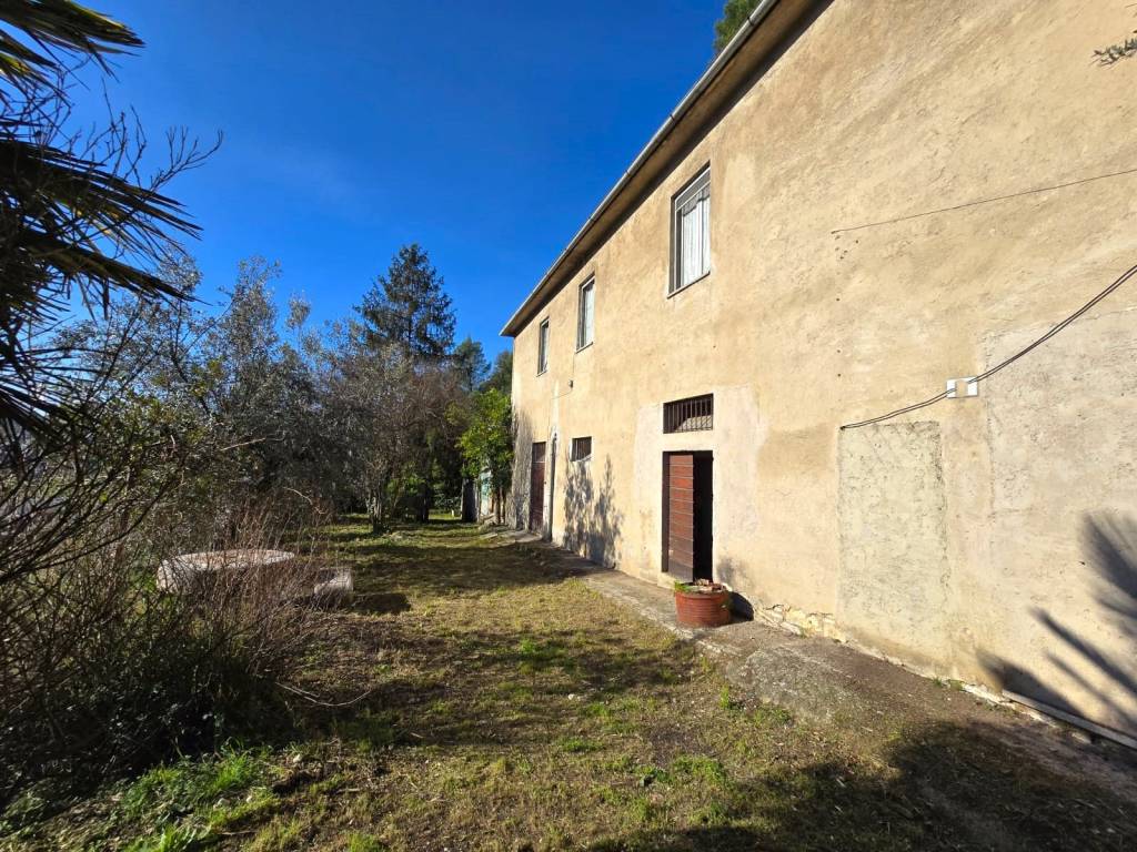 Rustico / casale a Terni in Strada Flaminia - Foto 3