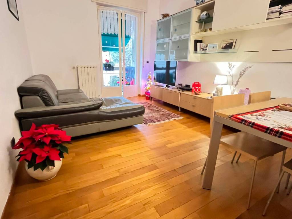 Appartamento a Genova in Via Arturo Ferretto, 1 - Foto 5