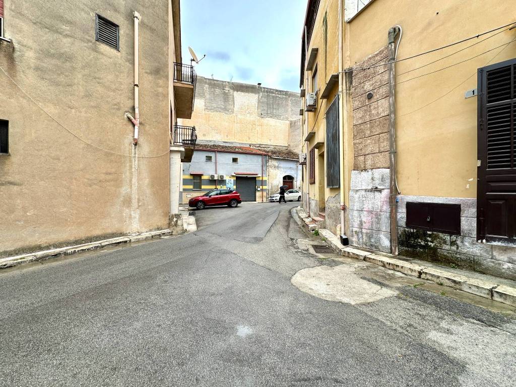 Immobile a Partinico in Via Tarollo, 1 - Foto 2