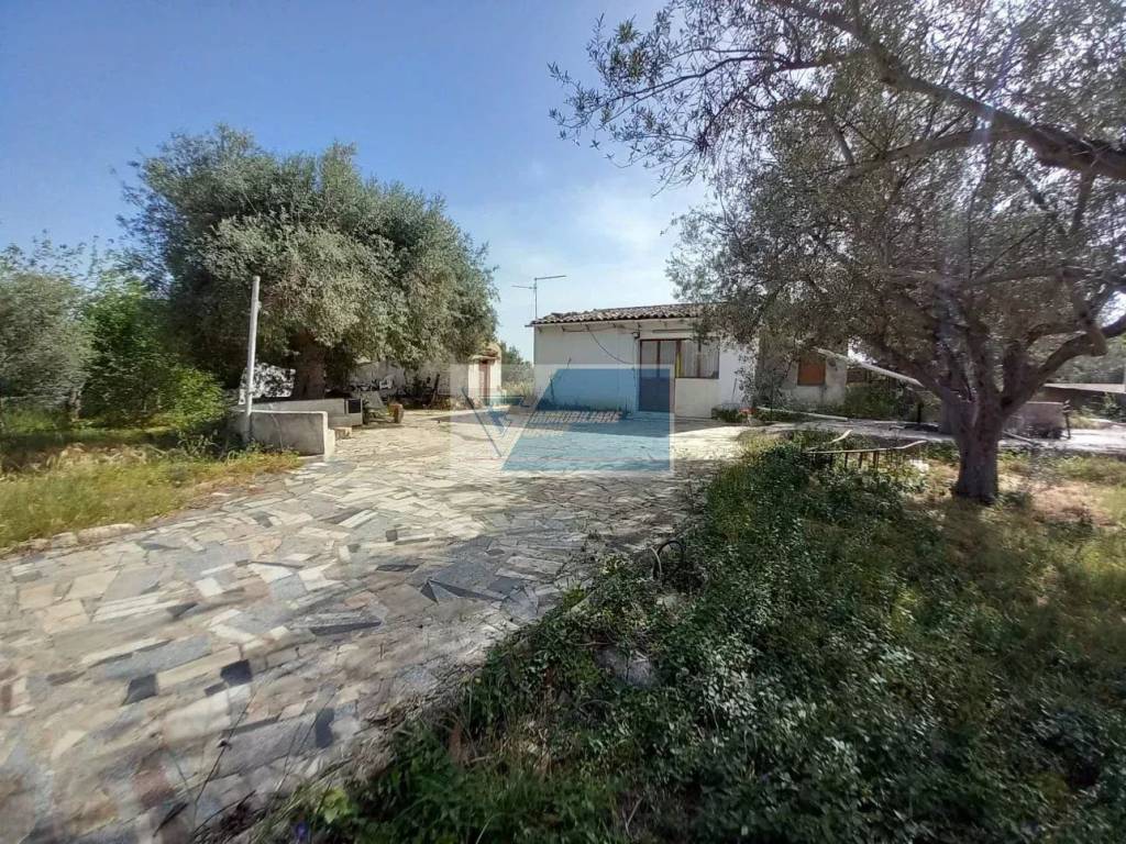 Villa a Floridia in CONTRADA CAVADONNA - Foto 4