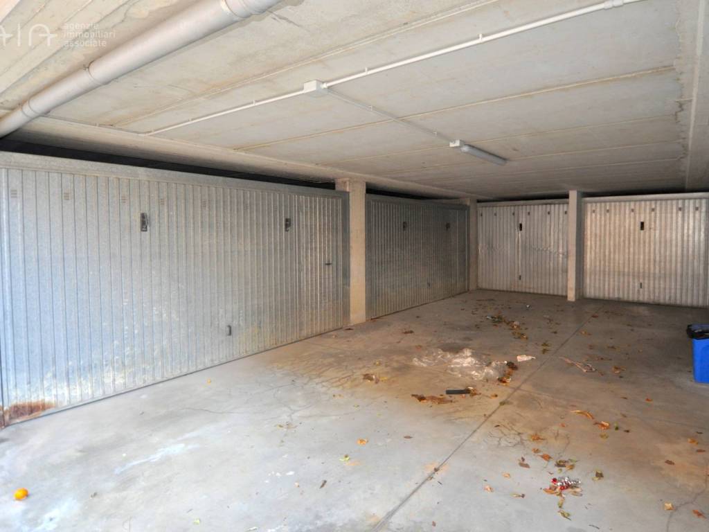 Box / garage a San benedetto del tronto in Via Valcamonica - Foto 4