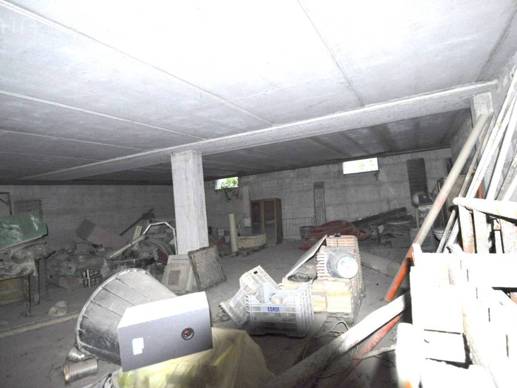 Box / garage a San benedetto del tronto in Via Valcamonica - Foto 5