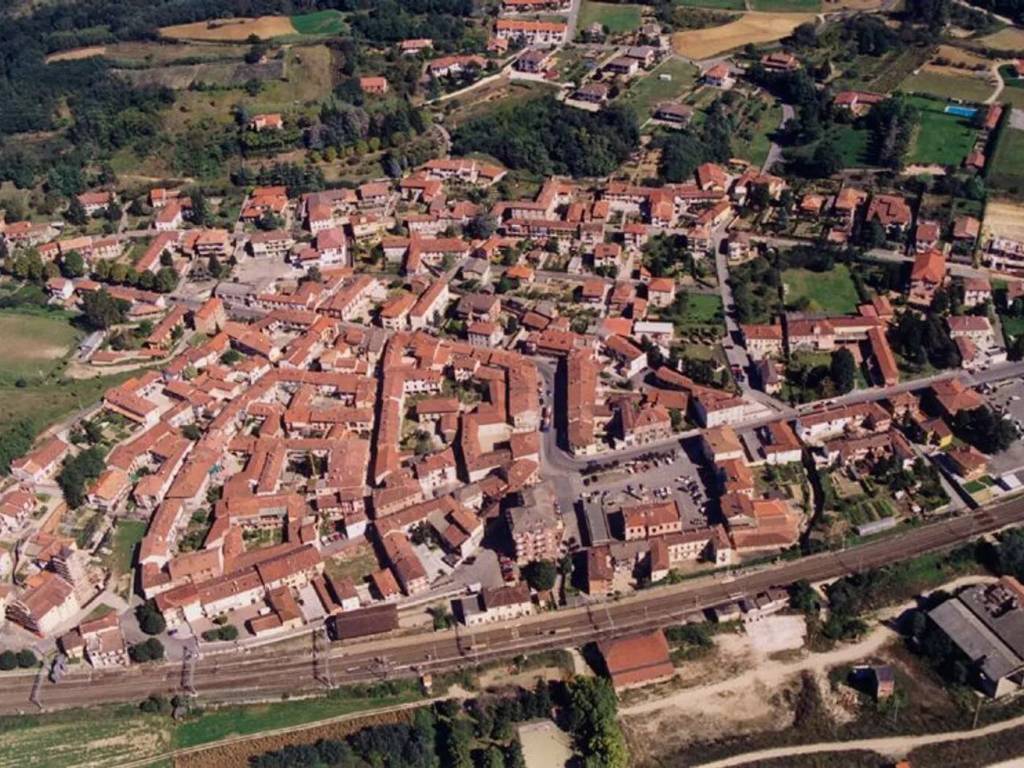 Terreno a Castello di annone in Via Aldo Leone - Foto 2