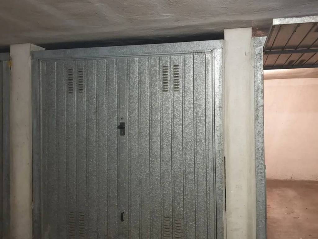 Box / garage a Asti in Via Ezio Baroncini S.N.C. - Foto 2