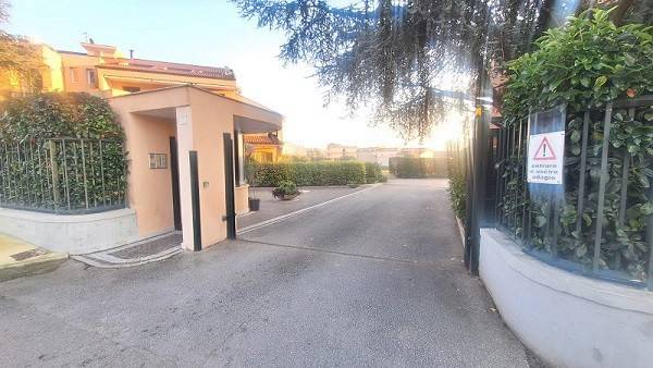 Appartamento a Caserta in Via Caprioli - Foto 2