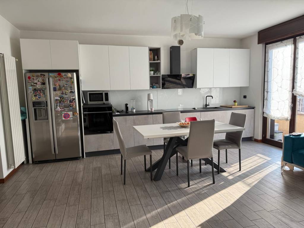 Appartamento a Bovisio-masciago in Via Padre Monti, 81 - Foto 3