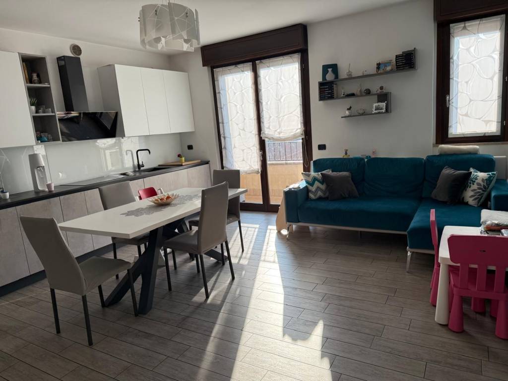 Appartamento a Bovisio-masciago in Via Padre Monti, 81 - Foto 5