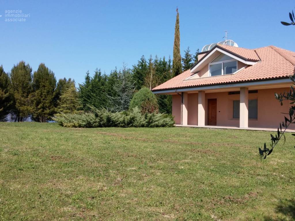 Casa indipendente a Ripatransone in Contrada Magazzini, 18 - Foto 2