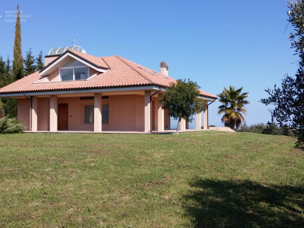 Casa indipendente a Ripatransone in Contrada Magazzini, 18 - Foto 3