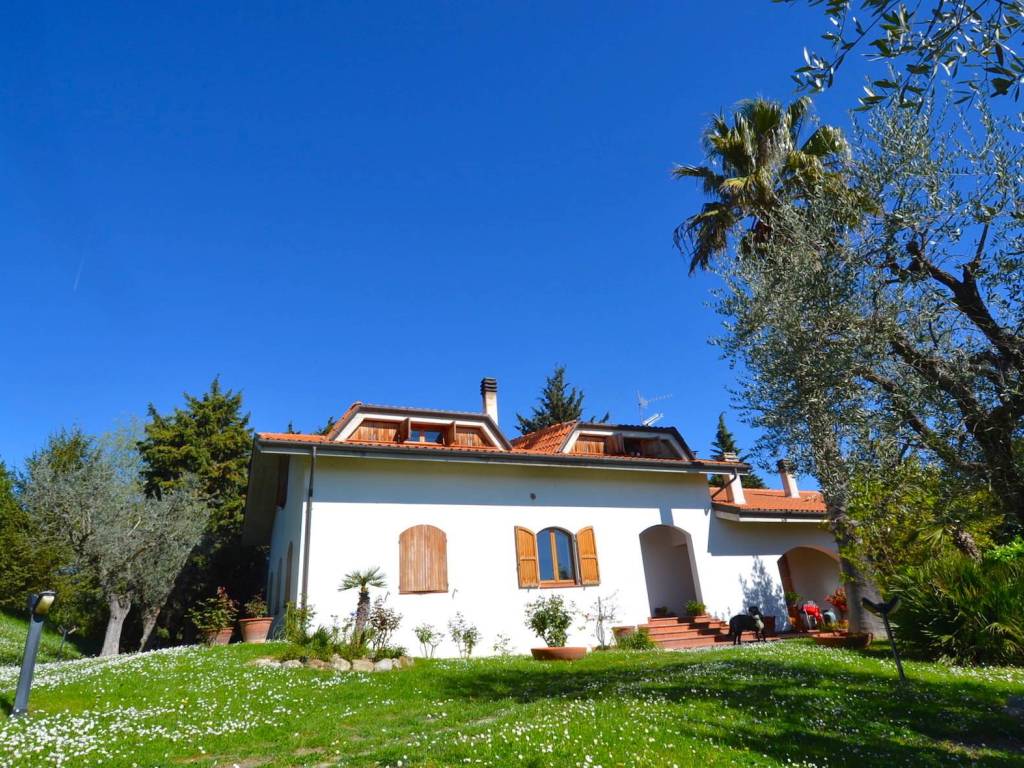 Villa a Ripatransone in Zona Petrella - Foto 5