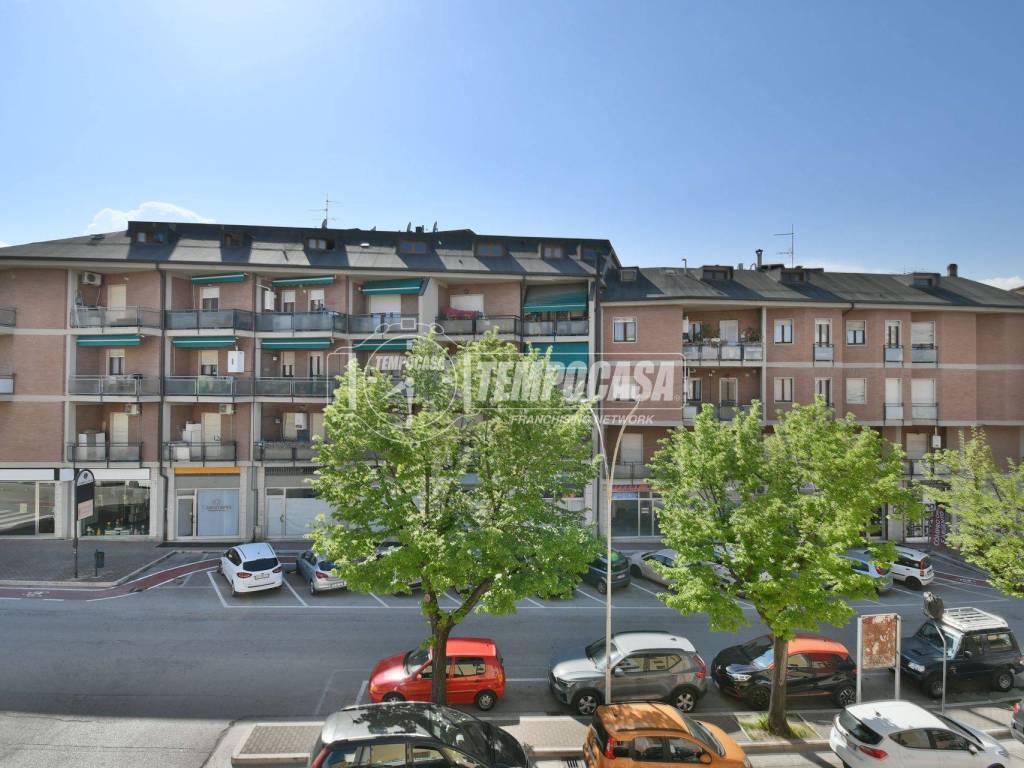 Appartamento a Ascoli piceno in Via III Ottobre 2 - Foto 2