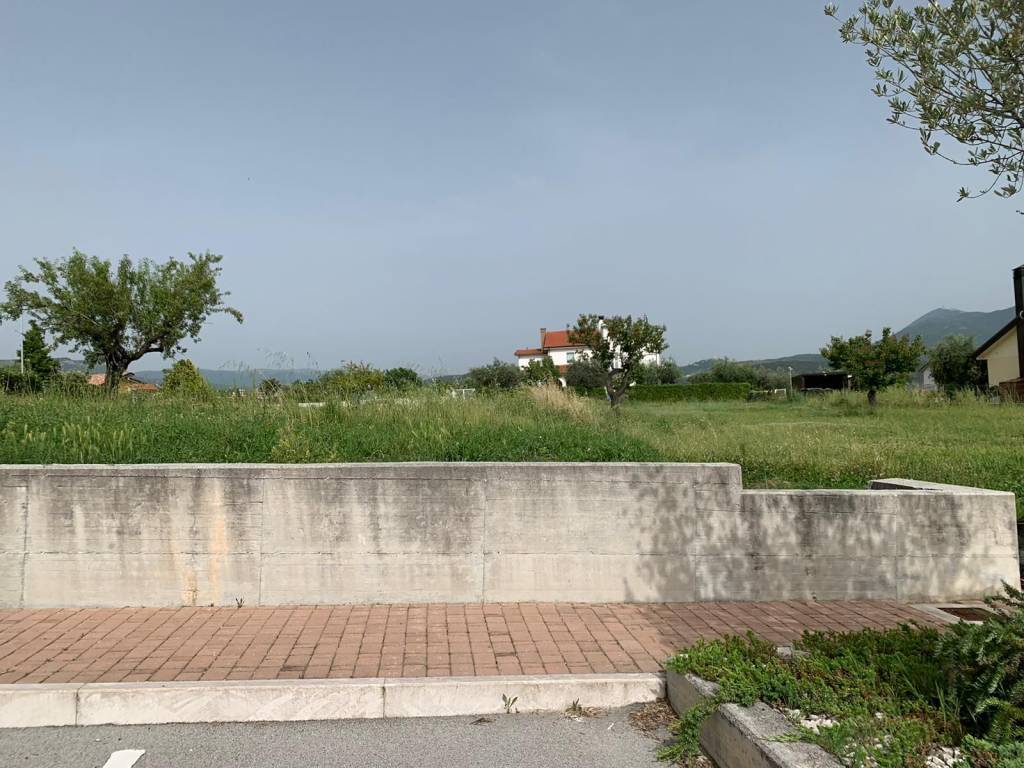 Terreno a Isernia in Via Onofrio della Castagna - Foto 3