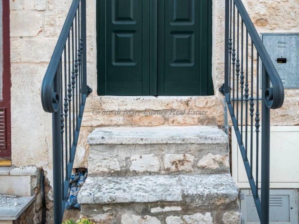 Casa indipendente a Ceglie messapica in Via Dante Alighieri - Foto 3