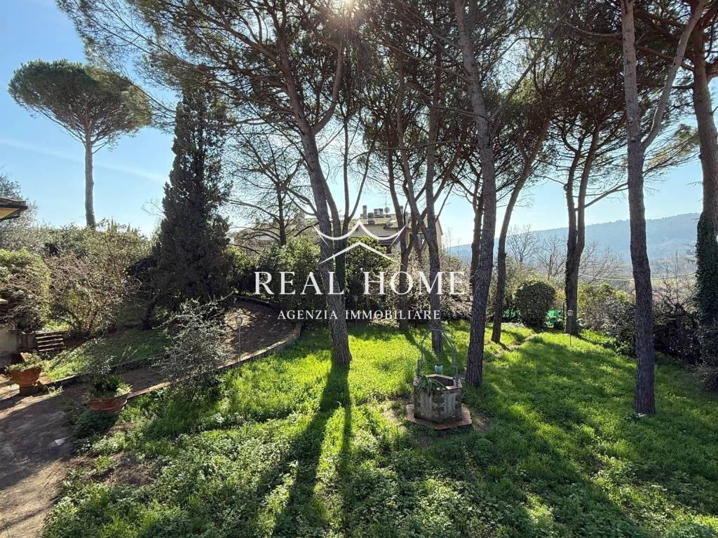 Villa a Carmignano in Via Francesco Petrarca, 29 - Foto 3