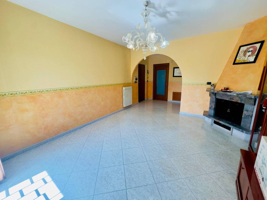 Appartamento a Avellino in Via Gioacchino Pedicini - Foto 4